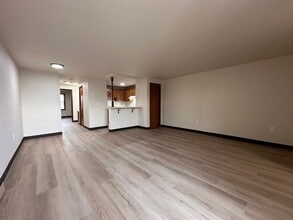 Building Photo - 1750 Eldorado Dr