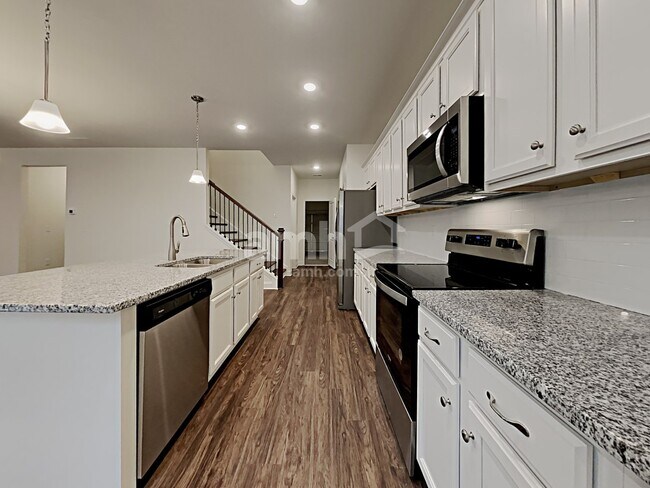 Foto del edificio - 119 Fairway Crossing Way