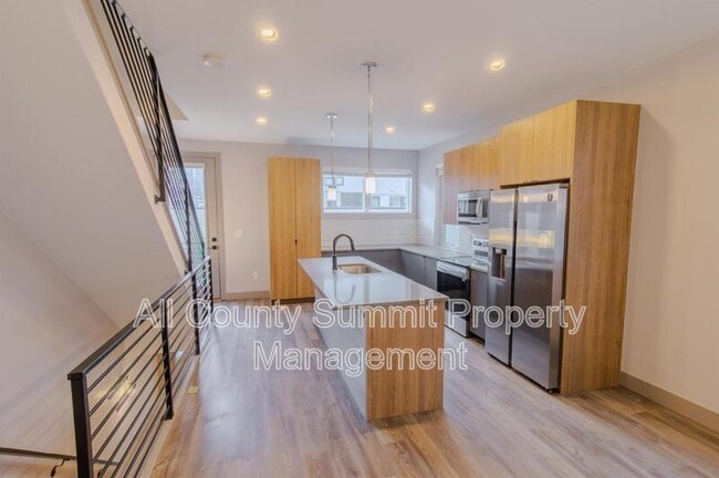 Photo - 1571 King St Townhome