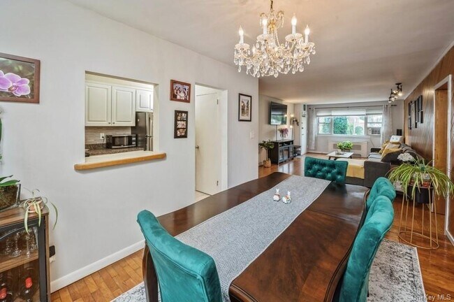 Foto del edificio - 11 Westview Ave