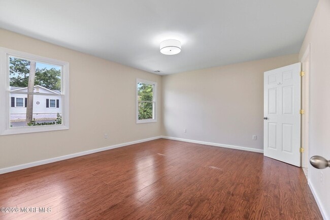 Building Photo - 477 Glenwood Ave