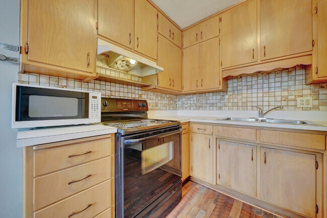 Foto del edificio - 1641 Prospect St