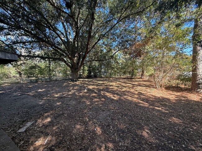 Foto del edificio - ** 3 Bed 2 Bath located off Woodley rd ** Call 334-366-9198 to schedule a self tour