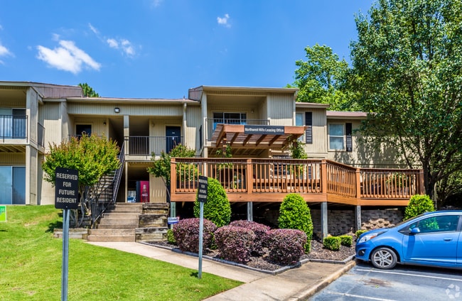 Building Photo - Northwest Hills Apartments