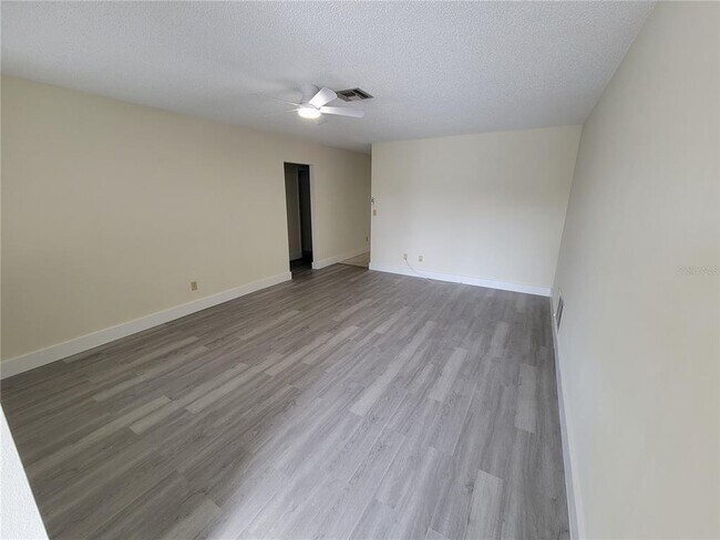 Foto del edificio - 1028 Lillian St