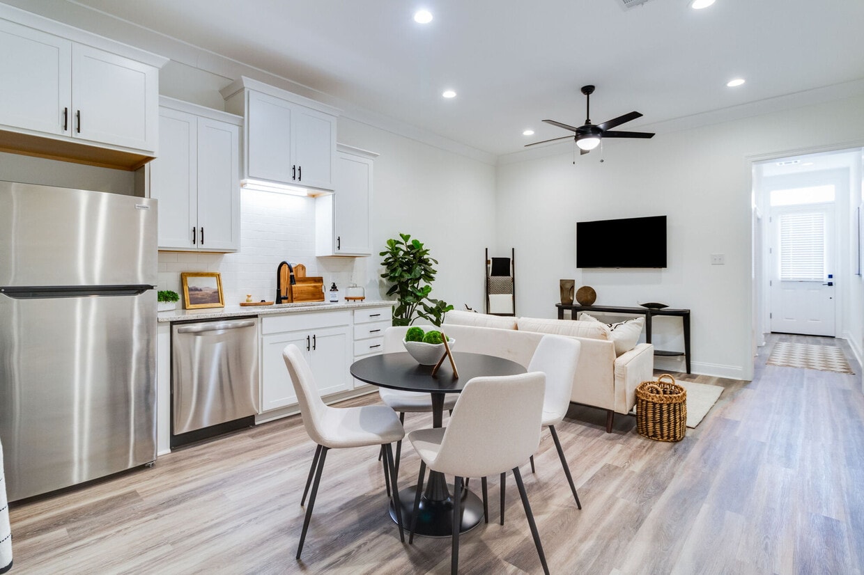 Primary Photo - Trinity Villas