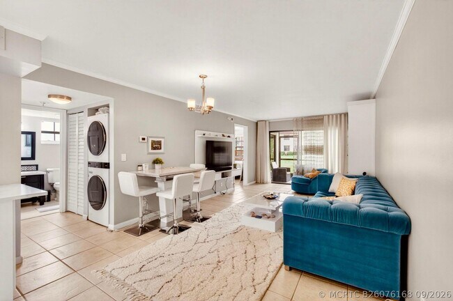 Foto del edificio - 321 Norwood Terrace