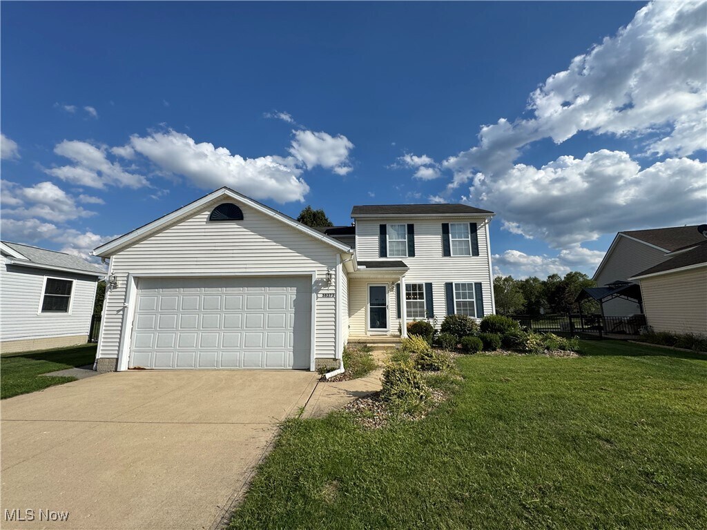 38273 Pebble Lake Trail North Ridgeville, OH 44039 – photo 1 of 28