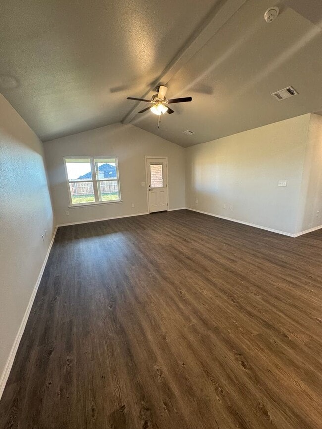 Building Photo - New build "Be the 1st to live THERE" 3/2/2 CISD 1/2 off special 1st month's rent
