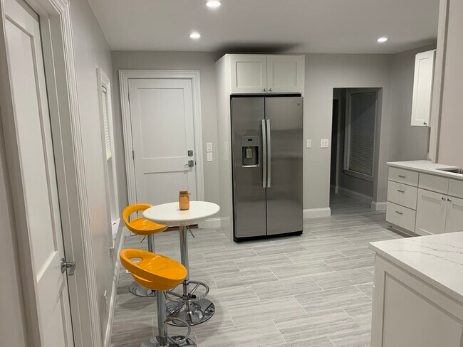 Foto del edificio - 27 Phillips St