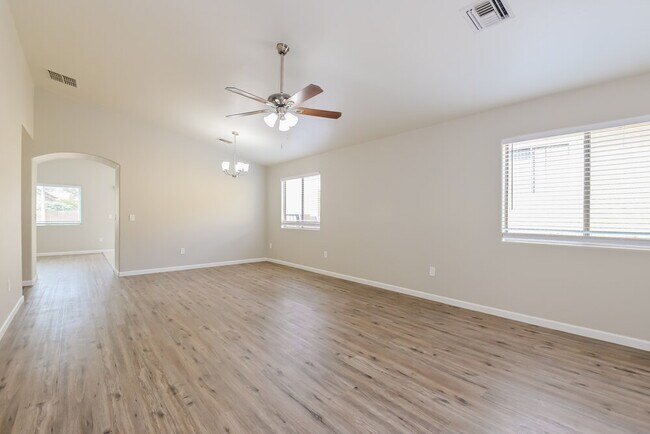 Building Photo - 3037 W Mountain Dew St