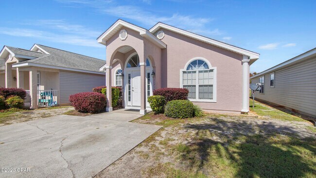 Foto del edificio - 11716 Sand Castle Ln