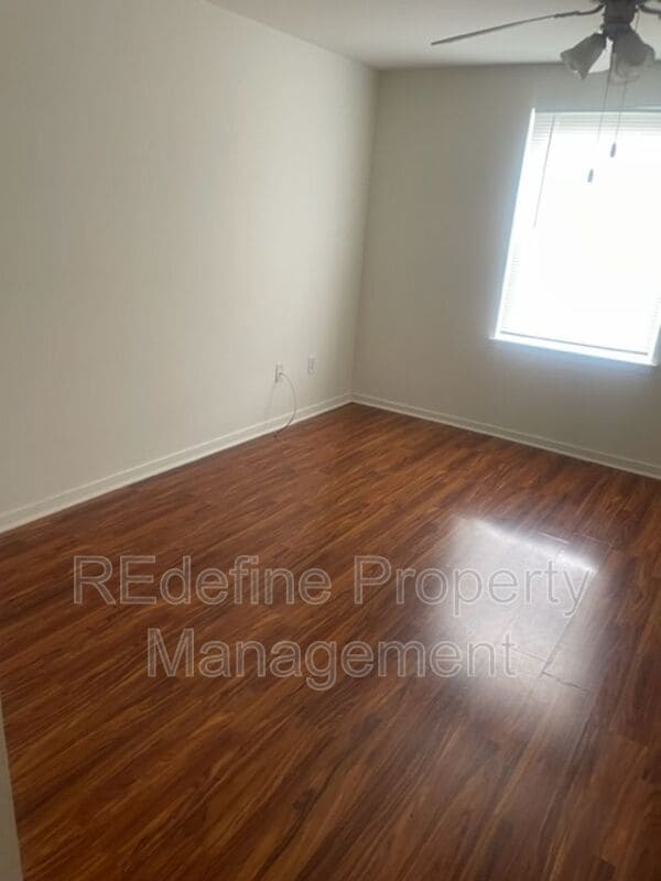 Building Photo - 3510 E Richmond Rd