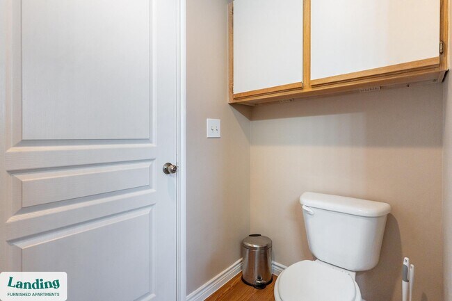 Foto del edificio - 1501 Westpark View Dr