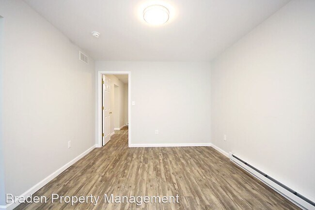 Building Photo - 1302 Belleview Ave
