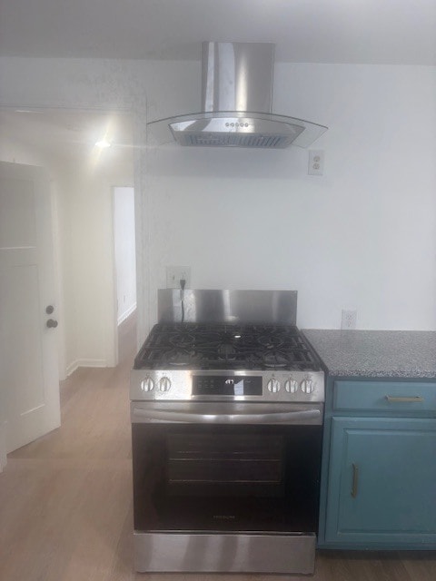 Foto del edificio - 608 Ridge Rd