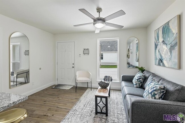 Building Photo - 212 Centerville St NE