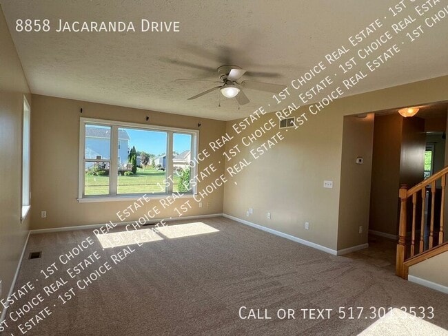 Building Photo - 8858 Jacaranda Dr