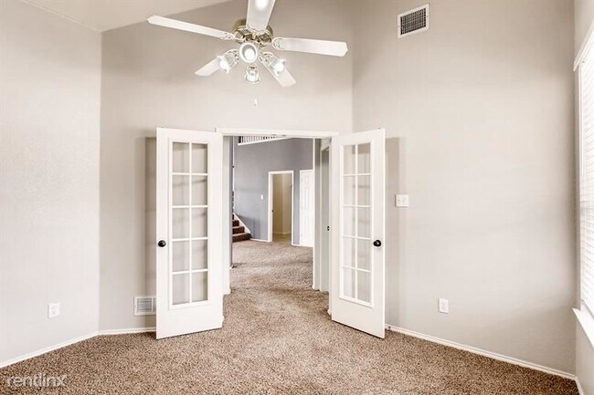 Building Photo - 4 br, 2.5 bath House - 9705 Kings Link Cir