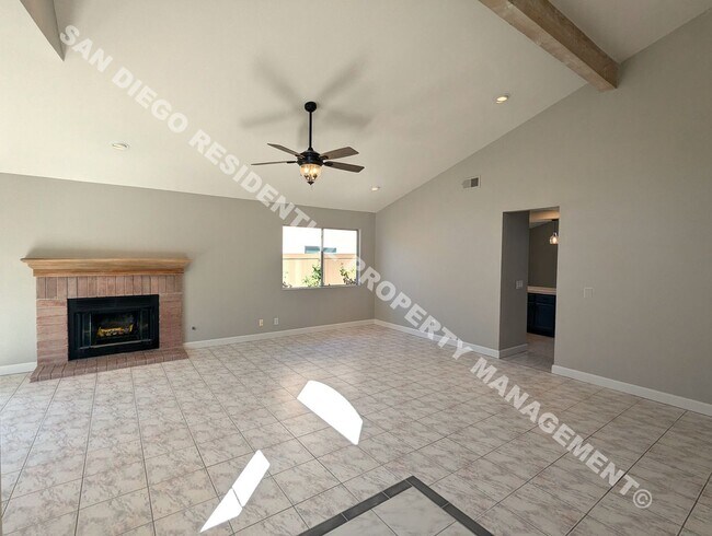 Building Photo - Charming Cottage in North Escondido near R...