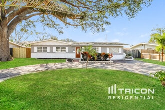 Building Photo - 5590 26th Ave N Building Photo - 5590 26th Ave N