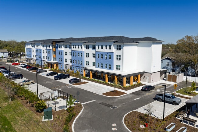 Foto del edificio - Zion Village