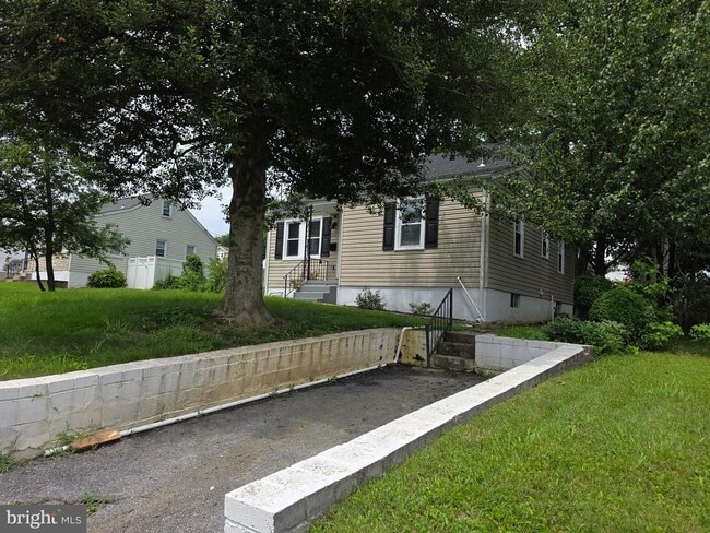 Building Photo - 3302 Orlando Ave