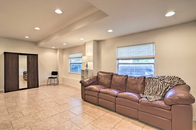 Foto del edificio - 4484 Cobia Dr SE