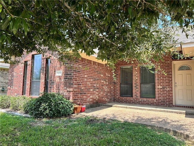 Building Photo - 1109 Pamplin Ct