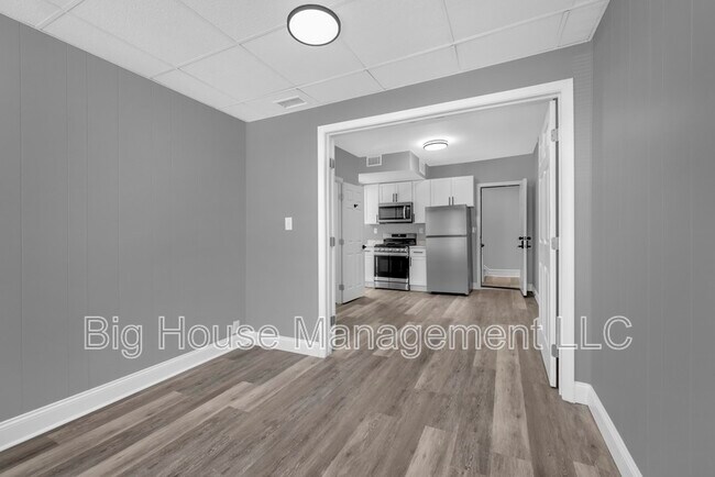 Foto del edificio - 1725 Hollins St