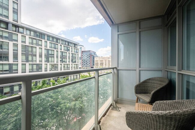 Building Photo - 151 Dan Leckie Way