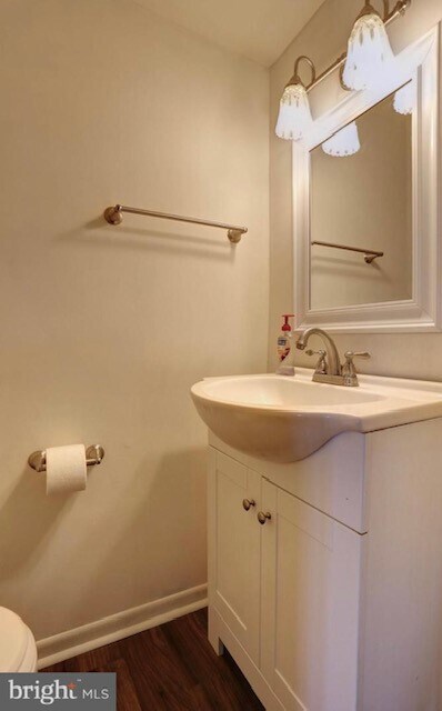 Foto del edificio - 6421 Washington Sq