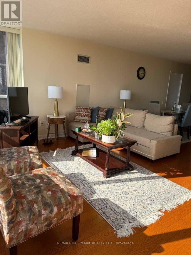 Building Photo - 33 Sheppard Ave E