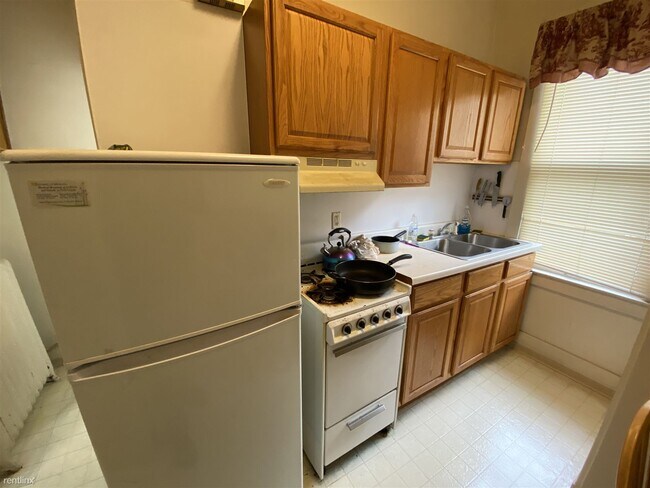 Foto del edificio - 820 E Kingsley St