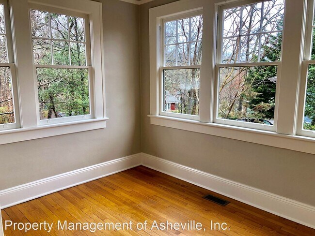 Building Photo - 2 br, 1 bath House - 114 Barnard Ave