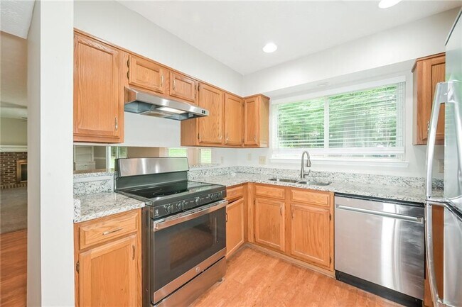 Foto del edificio - 10450 Summer Creek Dr