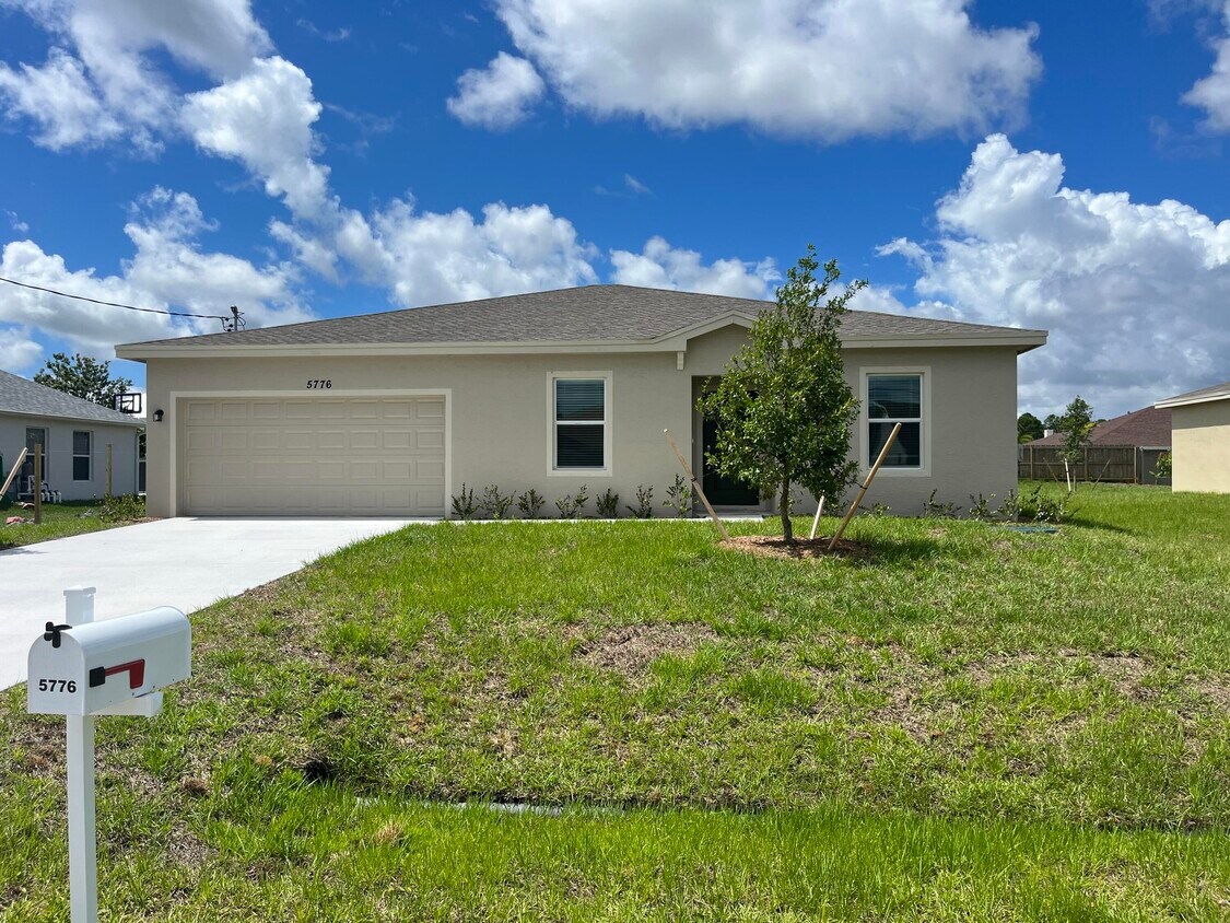 5776 NW Erin Ave, Port Saint Lucie, FL 34953 House for Rent in Port