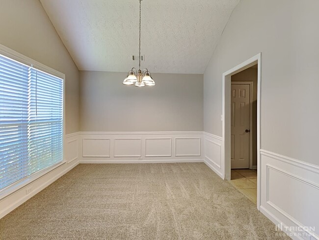 Building Photo - 3337 Coach House Ct