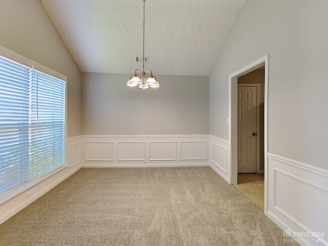 Foto del edificio - 3337 Coach House Ct
