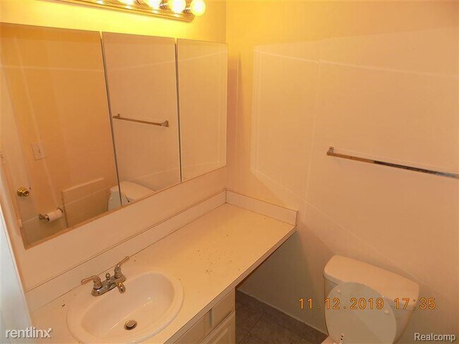Foto del edificio - 45250 Keding St