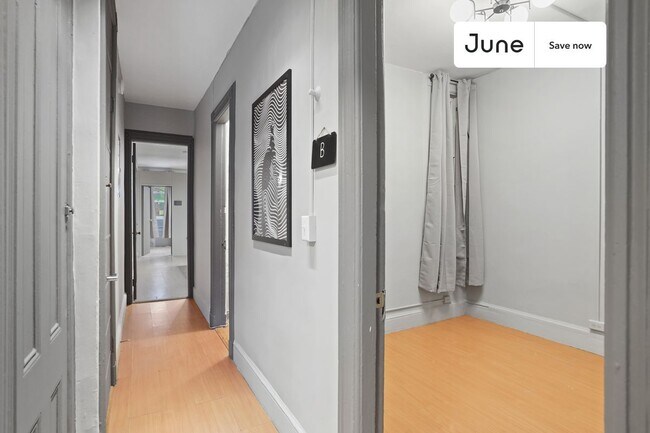 Foto del edificio - 336 W 47th St