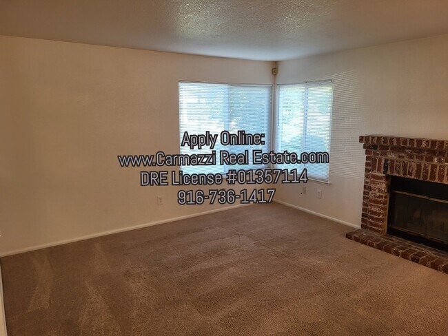Foto del edificio - 9244 Mapleview Way