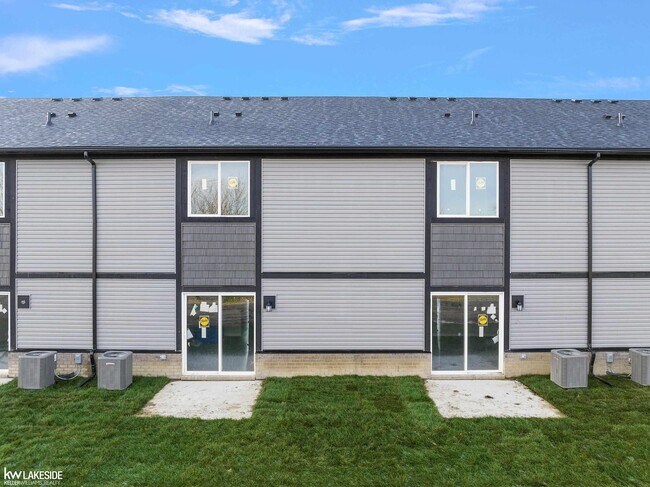 Building Photo - 51397 Pier Dr