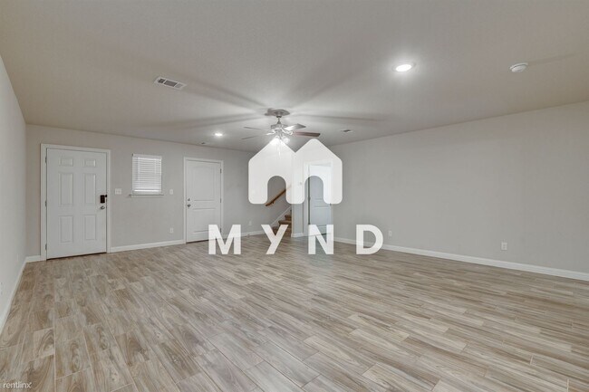 Building Photo - 3 br, 2 bath Townhome - 805 Rolling Terrac...