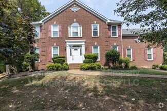Building Photo - 1027 Wyndham Hill Ln