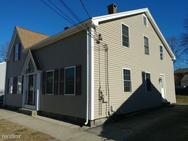 Primary Photo - 3 br, 1 bath Townhome - 121 Lonsdale Main St