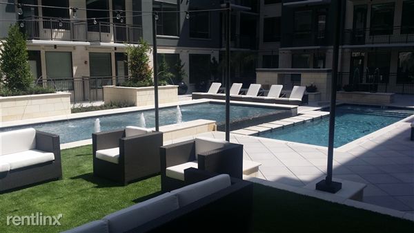 Foto principal - 810 W 45th St
