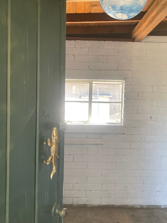 Foto del edificio - 4227 E Santa Barbara Ave