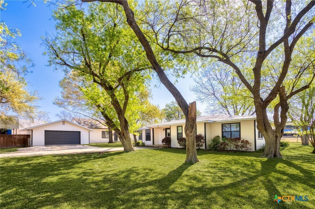 Foto principal - 344 Alves Ln