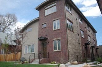Building Photo - 522 University Blvd